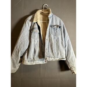 Levis Sherpa Trucker Jacket Mens 2XL Light Blue Denim Faux Fur Lined Winter Coat